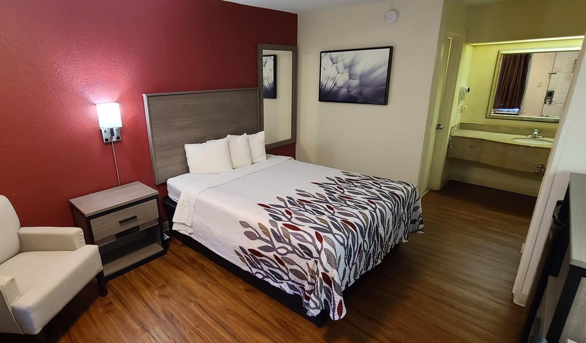Econo Lodge&suites Norman Hotel Cornelius