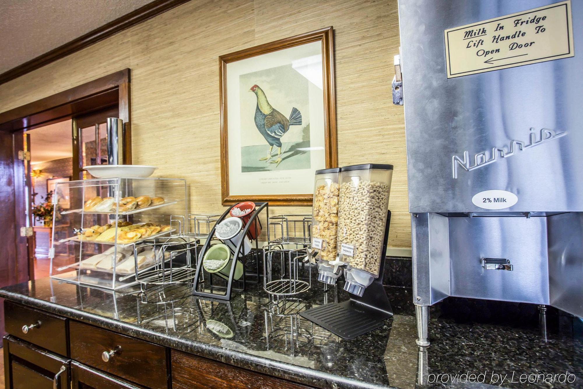 Econo Lodge&suites Norman 2*